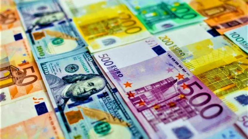 Curs valutar 19 septembrie 2019! Cât au crescut euro şi dolarul