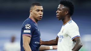 Cum ar putea pleca Kylian Mbappe de la Real Madrid după numai un sezon! Ce sumă incredibilă trebuie să plătească arabii dacă vor să îl cumpere pe francez în 2025