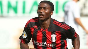 O eroare a unui arbitru ajută Steaua!** Astra va avea doar un atacant contra echipei lui Ilie Stan