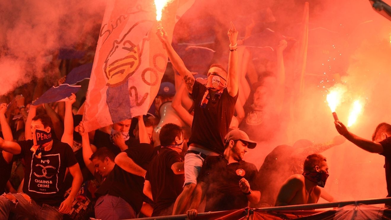 Stare de alertă în Ghencea: Jandarmeria a intervenit prompt. Ce s-a întâmplat la intrarea în stadion