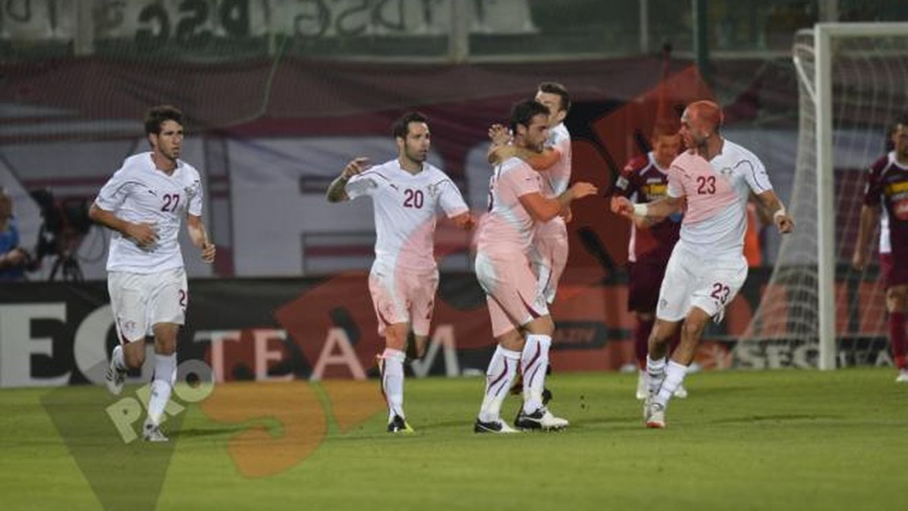 De povestit nepoților!** Rapid - CFR Cluj 3-2! Giuleștenii au revenit de la 0-2 la pauză, în "10"