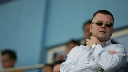 Incidente după Sportul-Rapid!** Șiman a sărit să bată un fan! VEZI cum s-a terminat conflictul!