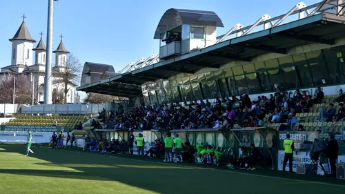 FOTO | Cum arată gazonul stadionului din Chiajna, după ce în această vară s-a renunțat la suprafața sintetică. Dinamo ar putea fi prima echipă care intră pe noua suprafață