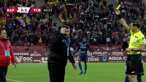 Moment incredibil la meciul Rapid - FC Botoșani! Dialogul halucinant între Marius Croitoru și unul dintre tușieri: „Ești nebun la cap?”