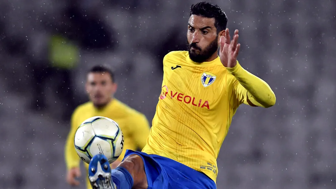 Hamza Younes, antrenor și jucător la una dintre cele mai slabe echipe din acest sezon de Liga 3. Anunțul formației la care merge tunisianul