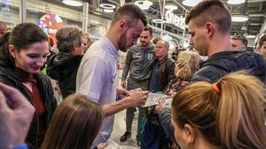 Un jucător de bază de la Craiova nu se gândește la prelungirea contractului: „Acum sunt concentrat să câștigăm un trofeu”