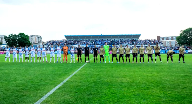 Hunedoara, reprezentanții Corvinului și suporterii săi, sub tirada unui conducător al FC Voluntari: ”Chestii mizere, pe care le fac reprezentanții unui oraș mizer! Lăsați-mă cu tradiția voastră!”