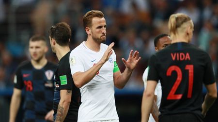 Victor Pițurcă l-a făcut praf pe Harry Kane, după Anglia - Scoția: „Sare mingea din el, bine că nu l-a luat Real Madrid”