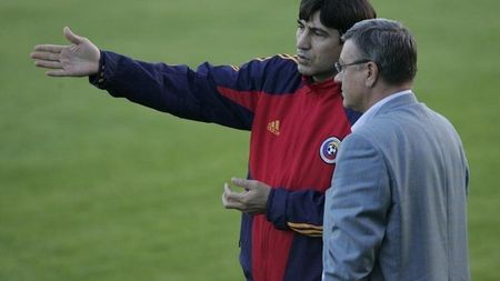 Pițurcă cere demisia lui Răzvan**: "E timpul pentru alt antrenor! 50% din acest lot nu va mai fi chemat la națională"