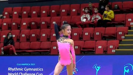 Cristina Halep, nepoata Simonei Halep, show total la gimnastică ritmică! Mesajul campioanei din tenis pentru tânără: şase emoticoane! | FOTO