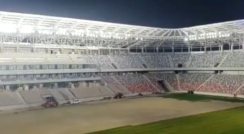 Imagini extraordinare de la noul Stadion Steaua! Nocturna, aprinsă în totalitate. Instalația de sonorizare, testată. Ce s-a auzit în cele 76 de difuzoare | VIDEO