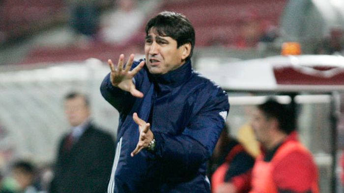 Pițurcă: "MM îl va lucra pe Cîrțu!"** Vezi cum îl ironizează pe manager