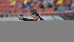 Dică, împuternicit de patron să taie-n carne vie la FCSB. "Afară de la antrenament!". Anunțul făcut de Becali