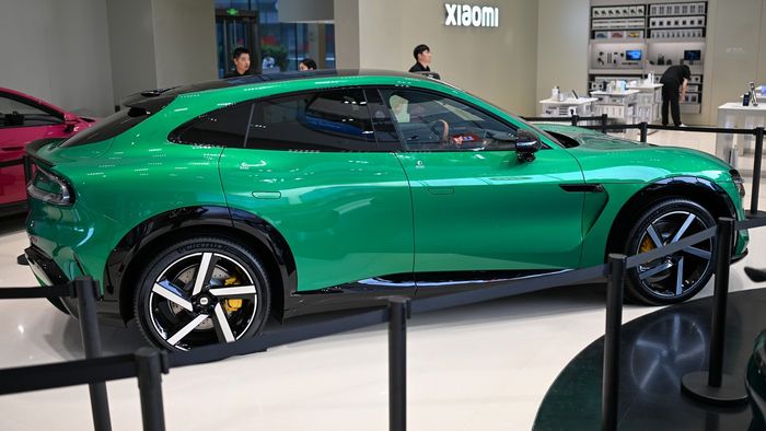 Chinezii vor să doboare Tesla și au lansat un model mega-ieftin: „Competitor puternic pentru Model Y”