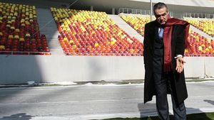 Nici nu știa cum arată!** Becali îi dă interzis lui Stan să mai folosească un jucător! "Poate la pauză să dea gol"