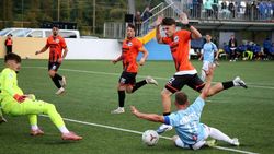 VIDEO | Gol de CNN reușit de echipa lui Vali Lazăr împotriva celei a lui Takayuki Seto. A doua zi, jucătorul care a înscris de la circa 70 de metri intră în tură de 12 ore, la serviciu