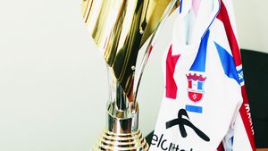 Oțelul primește primul trofeu din istorie!** "Dacă-l vor sparge, nu avem unul de rezervă"