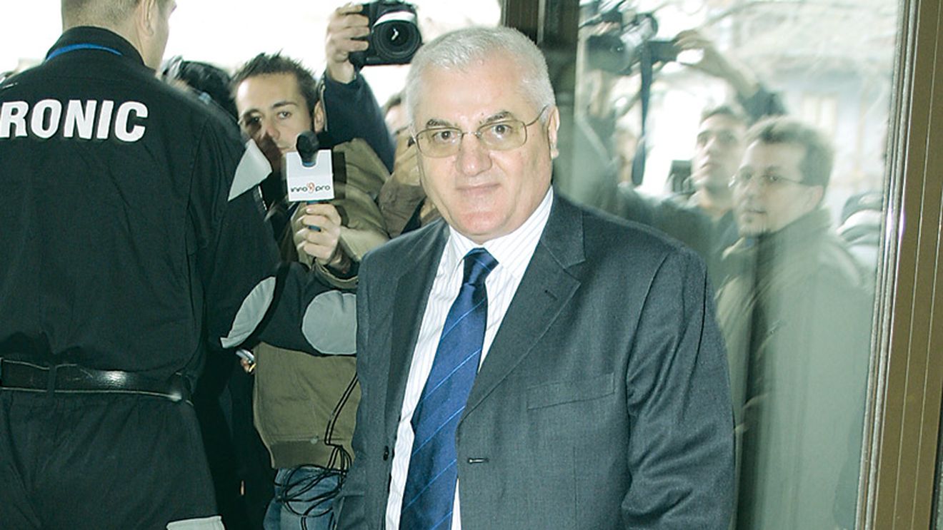 Urnă** transparentă