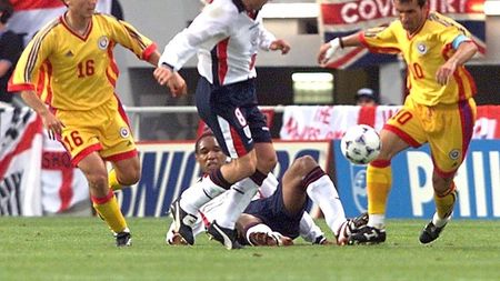 VIDEO - Hagi, alături de Abidal, Van Gaal și Eto'o în istoria Barcelonei! Ce scrie astăzi site-ul oficial al catalanilor