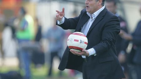 Andone: "Turcu mi-a propus un contract pe 5 ani, dar e greu să vin acum!"** Ce variante mai au câinii?