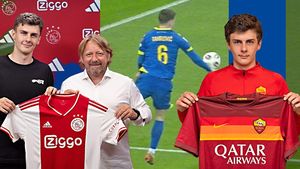 Cine este Benjamin Tahirovic, bosniacul care a făcut un penalty văzut și din avion în fața României! Rivalul lui Mircea Lucescu, aproape să fie „îngropat” pe mâna lui: „A căzut în dizgrație!”. Roma l-a adus ca pe o mare speranță, Ajax a vrut neapărat să scape de el. SPECIAL