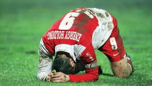 Rocada mică în atac!** Alexe în locul lui Niculae!