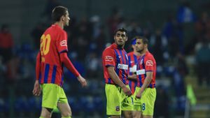 "Jucătorii trebuie ținuți tot timpul în tensiune**, în priză"