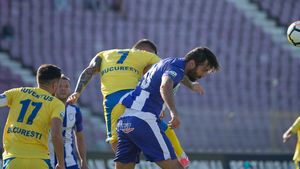 Juventus - Poli Timișoara 1-0. Elek aduce a doua victorie a sezonului pentru bucureșteni și complică teribil calculele în play-out. Echipa lui Baciu nu mai e ultima, bănățenii se "scufundă"