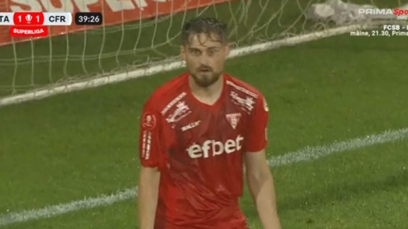 Cătălin Carp, coșmar cu repetiție în doar câteva minute, în UTA Arad - CFR Cluj! A comis un penalty, iar apoi și-a înscris în propria poartă! | VIDEO