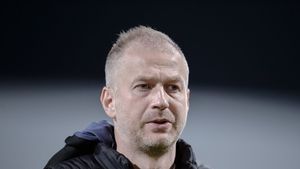 Gigi Becali a dat marea lovitură! Edi Iordănescu va fi antrenor la FCSB: „Nu mă mai bag la echipă! Va fi militărie!”