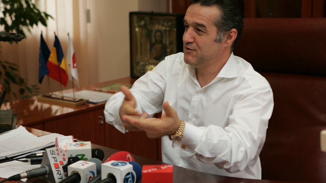 "Ce conflict să am cu Mircea Sandu? Eu îl patronez!"