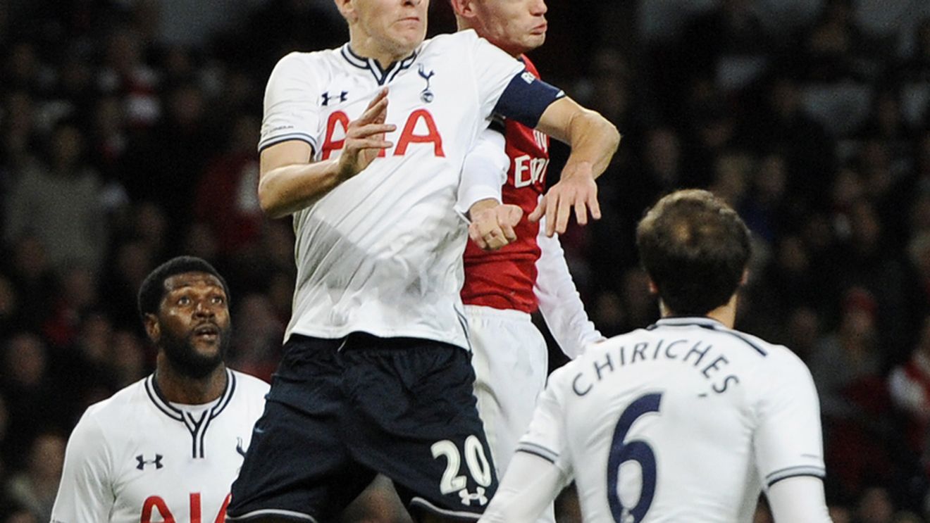 "Chiricheș pentru căpitan." Fanii lui Tottenham au ajuns la capătul puterilor și vor să declanșeze revoluția în vestiarul lui Tottenham 