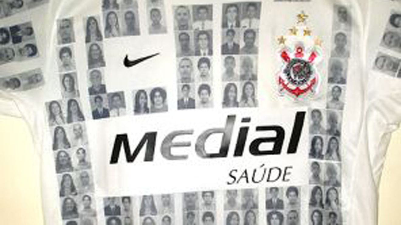 Cu suporterii pe piept