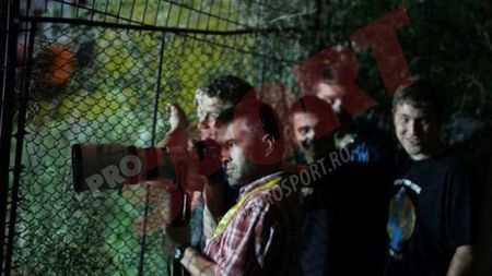 FOTO EXCLUSIV** "Epoca de Aur" n-a apus la Vaslui! Deranjat că scandalul cu Sburlea a ieșit la iveală, Adrian Porumboiu s-a răzbunat pe ziariști în stil comunist