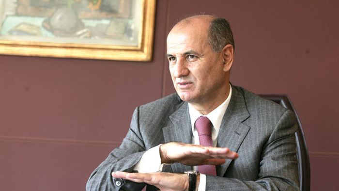 Copos: "Nu bag clubul în insolvență și nici în faliment,** soluția este să preia altcineva Rapidul"