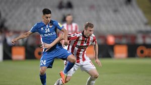 OFICIAL | Al doilea fotbalist a semnat prelungirea! Pe cât se întinde noua înțelegere