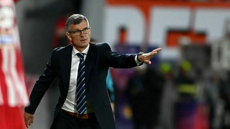 Ioan Ovidiu Sabău rămâne vigilent după „U” Cluj - Botoșani 1-0. Ardelenii sunt ca și calificați în play-off, însă „Moțul” nu vrea să tragă concluzii pripite: „N-am obținut încă nimic”