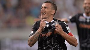 Dan Nistor, scandal cu fanii lui Dinamo. “Cei de Facebook rămân doar pe Facebook!” Ce l-a deranjat pe mijlocaș