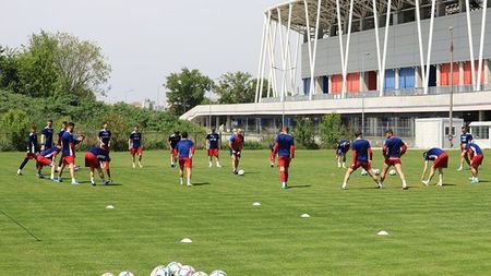 Steaua pleacă din țară pentru unul din cantonamente și a stabilit primele meciuri amicale. Programul trasat de Daniel Oprița