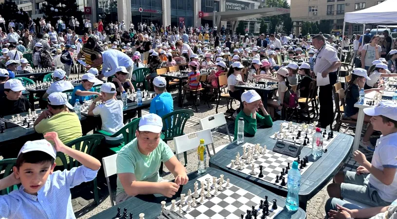 Record la Iași! Aproape 2.000 de copii vor participa la cel mai mare concurs de șah din Europa