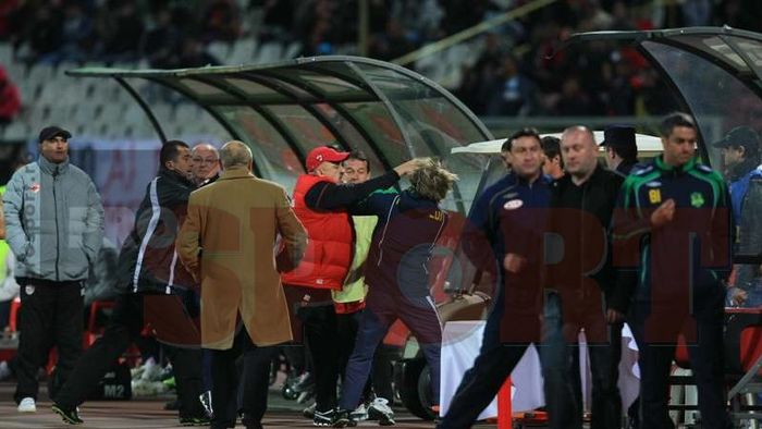 "Am fost provocați!** Preparatorul fizic al vasluienilor i-a făcut freza lui 'nea Tică!"