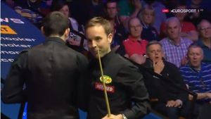 "Căpitanul" a făcut instrucție, "Racheta" a căzut din ceruri! Surpriza zilei la Campionatul Mondial de snooker: Ronnie O'Sullivan, învins în optimi | VIDEO: duel fizic 'asezonat' cu ironii, cum nu s-a mai văzut la Crucible. Ce s-a întâmplat în jocul 19