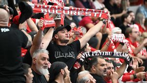 Dinamo a luat decizia înaintea meciului capital la care este așteptat și Mircea Lucescu. Interesul este unul imens: „Am fi umplut Polivalenta fără probleme!” EXCLUSIV