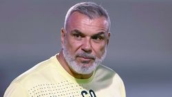 Cosmin Olăroiu a rămas perplex: 20 de șuturi, adversara fără nicio execuție pe poartă, dar Al-Jazira n-a putut câștiga!