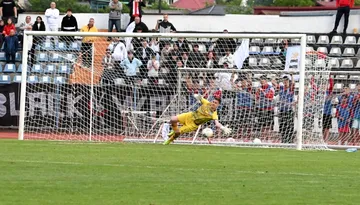 Portarul echipei SCM Râmnicu Vâlcea are mai multe oferte din Liga 2, unde încă speră că poate face pasul cu trupa olteană: ”Am înțeles că este posibil ca unele formații să nu continue”