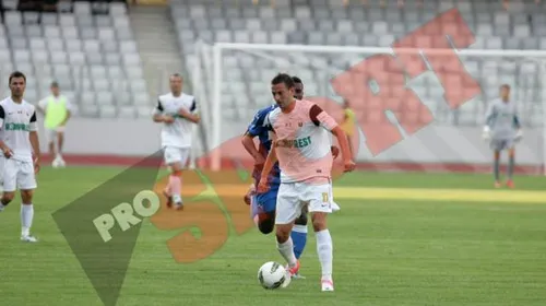 Primul succes, între proteste și lacrimi!** Fanii lui „U” au părăsit arena în minutul 19, dar favoriții au învins Bistrița cu 1-0