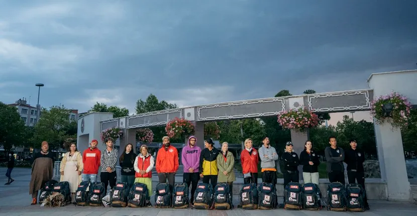 FOTO / Vedetele Asia Express- Drumul Împăraților, în cursă strânsă pentru prima imunitate a etapei