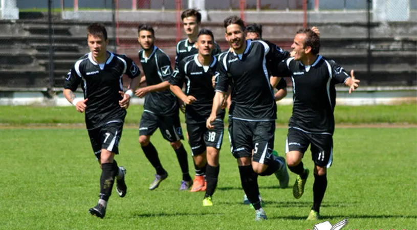 Reșița înscrie primul gol în 2016 și ratează victoria în ultimele minute.** Doar o minune o mai scapă pe Tărlungeni de retrogradare: 