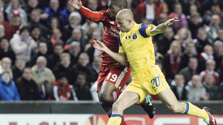 Evoluția lui Anghelov pe Anfield l-a enervat pe Ilie! Bulgarul se apără: "Eu am ieșit la 1-1"