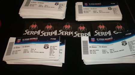 ALERTĂ‚ MAXIMĂ‚ la Derby de România!** Fanii de la tribuna I sunt în pericol: "câinii" și-au luat sute de bilete în mijlocul steliștilor